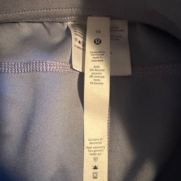 Lululemon sweatpants - Picture 2 of 5